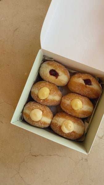 Fluffy Flavor Filled Donuts (Bombolone)